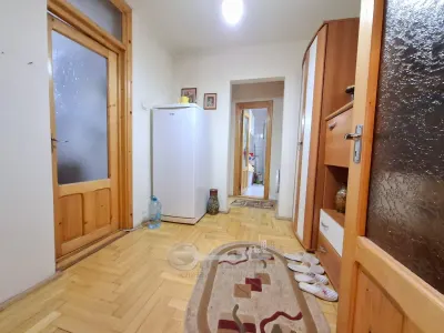 Liber, apartament 3 camere, Nicolina 2, baie cu geam, 60 mp utili - foto 12