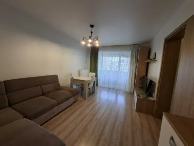 Apartament 2 camere, Kasper Coresi, decomandat,loc de parcare - foto 2