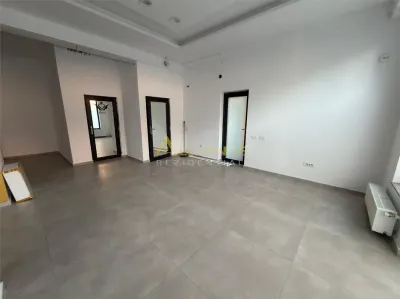 Berceni-Spatiu Comercial-88 Mp - foto 4