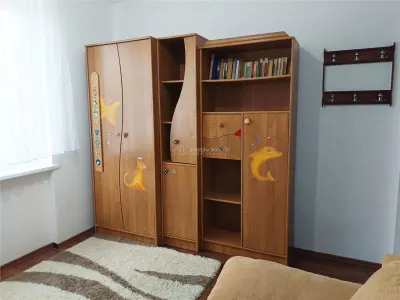 Apartament 3 cam. zona centrala in Moldova Noua - foto 13