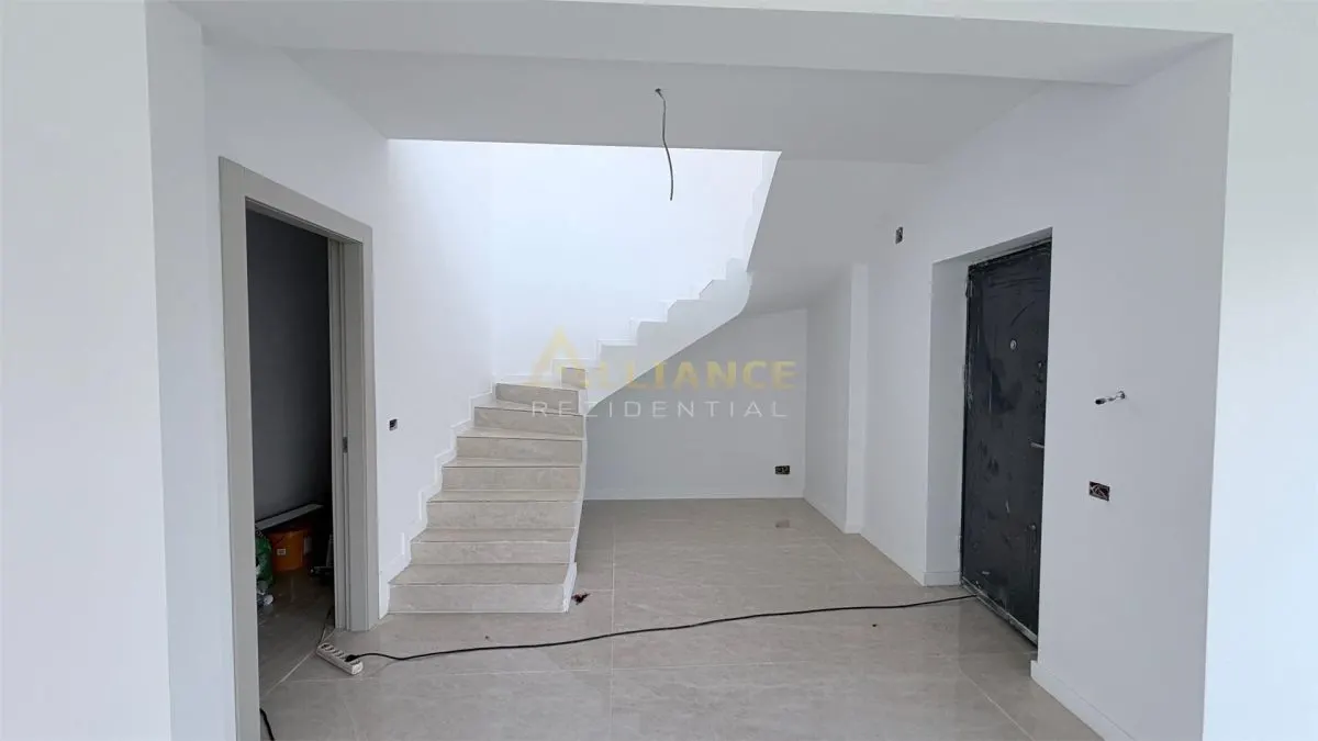 Casa Individuala - 5 camere -  2 bai - 430mp teren - foto 11