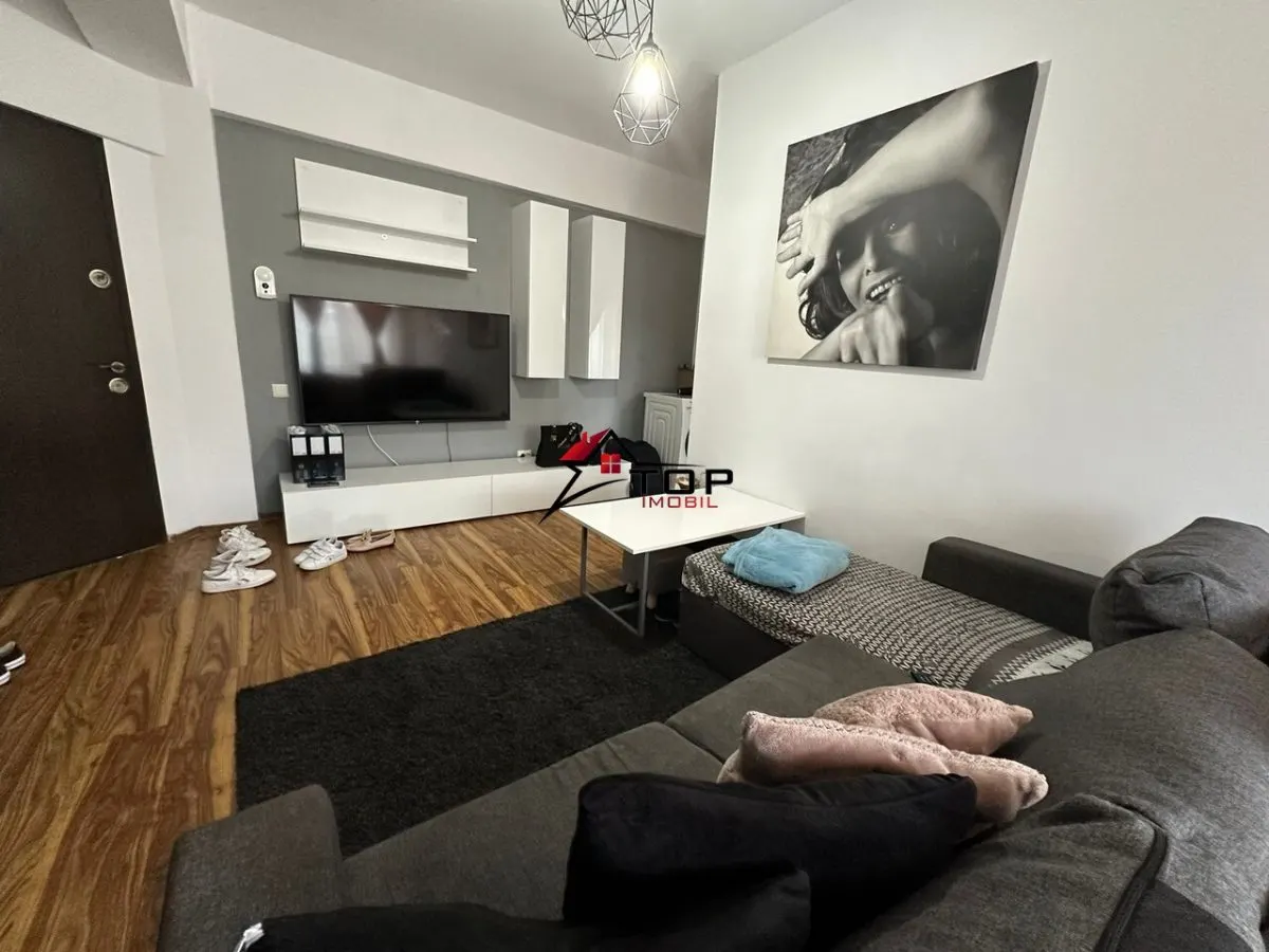 Inchiriere  Apartament cu 2 camere Bucium - foto 1