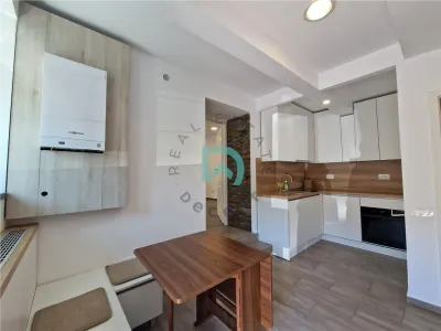Garsoniera  cu parcare, Brasovul Vechi - foto 17