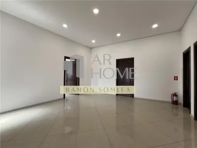 Spatiu comercial 5 camere, loc de parcare, ultracentral, Ploiesti - foto 2