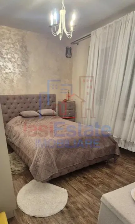 Apartament 3 camere Podu Ros - foto 2