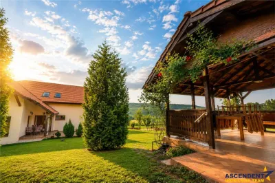 FILM! Resedinta nobiliara, in inima coltului verde al Vaii Nandrului: Pestisu Mic. - foto 3