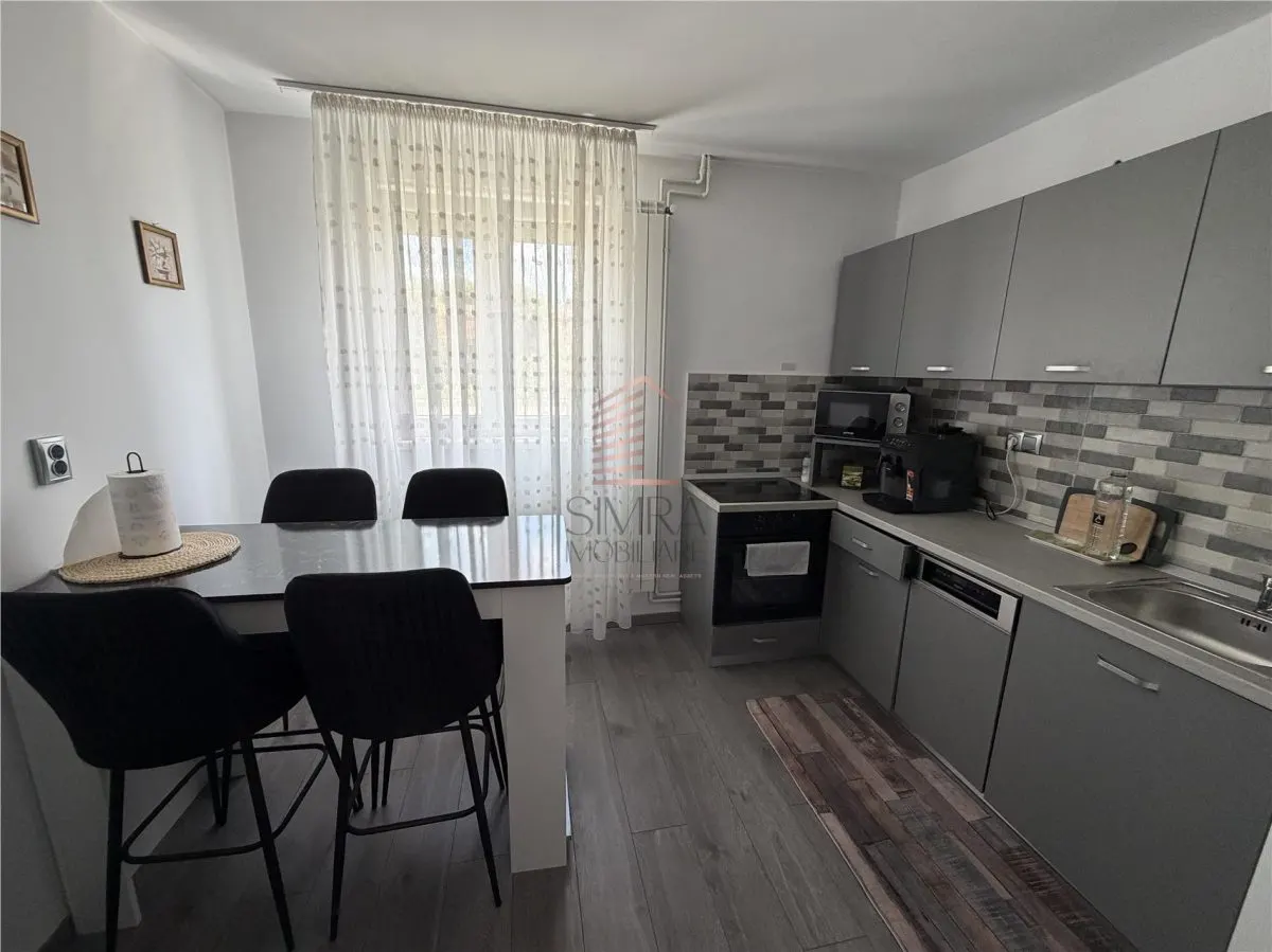 Apartament 3 camere dubla orientare Republicii - foto 3