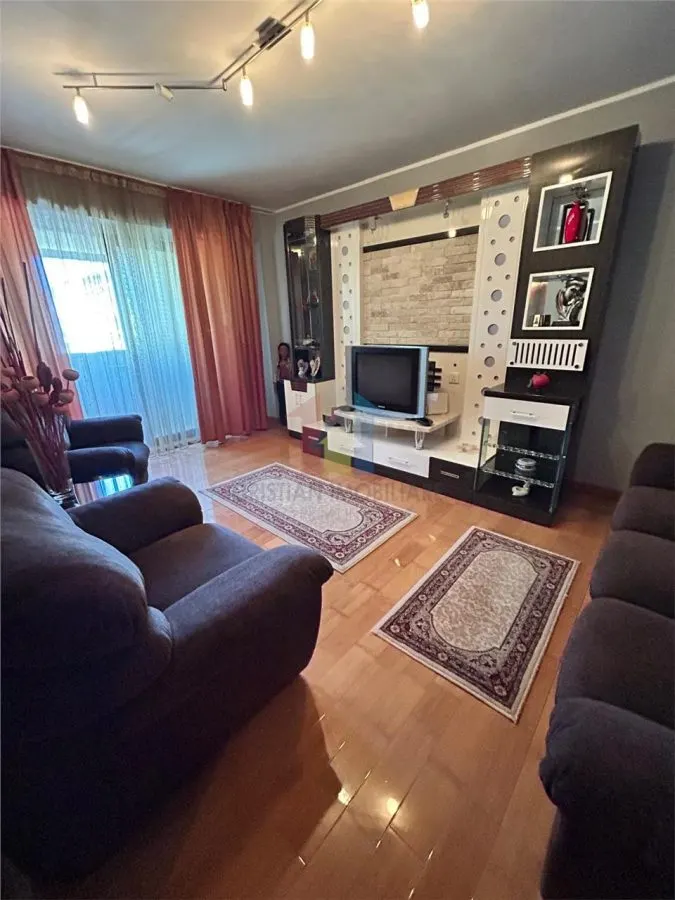 Mobilat si Utilat ! 3 camere confort 1 Obor- Scolilor , et 3 - foto 1