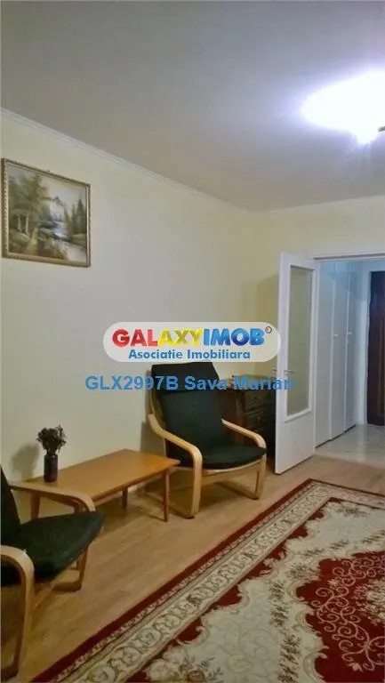 GARSONIERA DE INCHIRIAT DRUMUL TABEREI METROU FAVORIT - foto 4