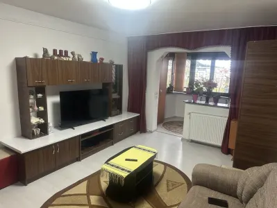 Apartament 2 camere decomandat Racadau - foto 1