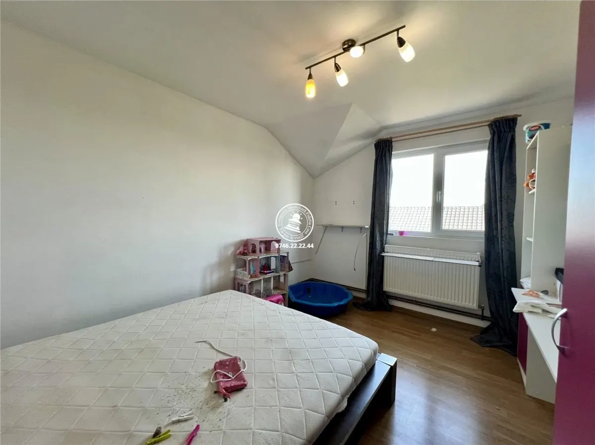 Vila cu 5 camere si 500mp de teren, de vanzare in Horpaz - foto 11