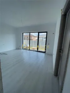 Casa cu 3 camere, Teren 190 mp { Acces rapid STB 440 Piata Sudului } - foto 1