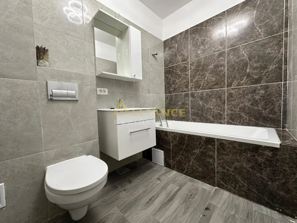 Apartament 2 camere + gradina { Strada Biruintei } - foto 14