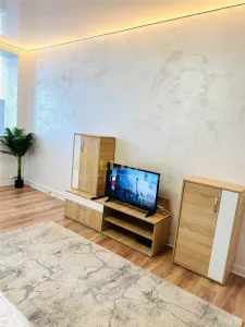 Garsoniera ~30 mp ~{ Eroii Revolutiei } - foto 2