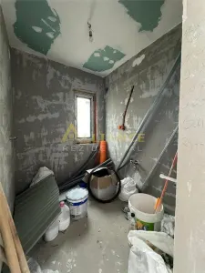 Vila P+1 cu 4 camere - 2 bai { Popesti Leordeni } - foto 5