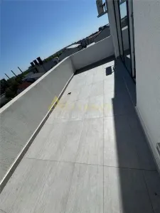 - APARTAMENT TIP DUPLEX - 3 CAMERE 3 BAI - 119MP - SCARA INTERIOARA - foto 6