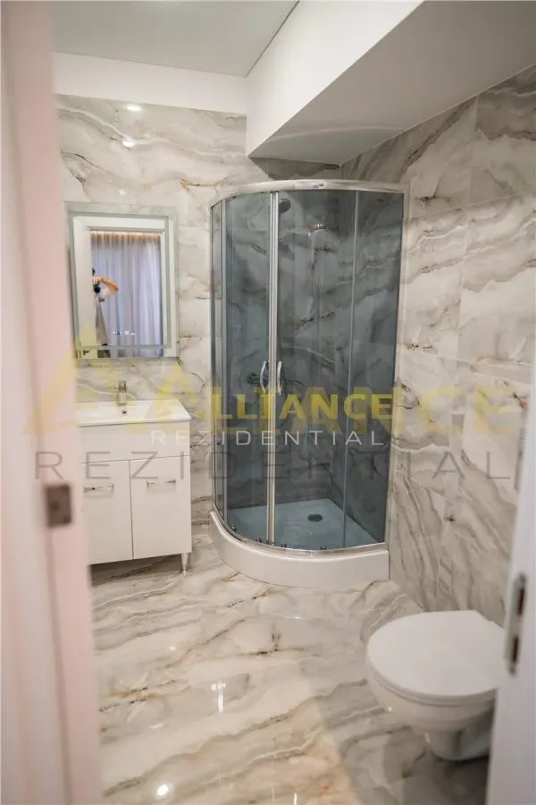 - APARTAMENT TIP DUPLEX - 3 CAMERE 3 BAI - 119MP - SCARA INTERIOARA - foto 7