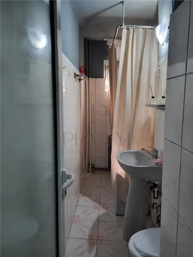TAKE IONESCU - 2 CAMERE - RENOVAT - ETAJ 2 - CENTRALA PROPRIE - CLIMA - foto 3