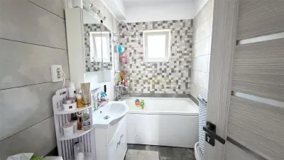 Casa Individuala - 3 camere - 1 baie - 260mp teren - foto 7