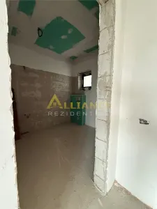 Casa Tip Duplex P+1+M - 5 camere - 4 bai 180 MPU - Teren - 190 MP - foto 11