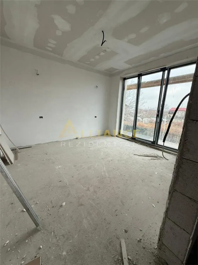Casa Tip Duplex P+1+M - 5 camere - 4 bai 180 MPU - Teren - 190 MP - foto 12