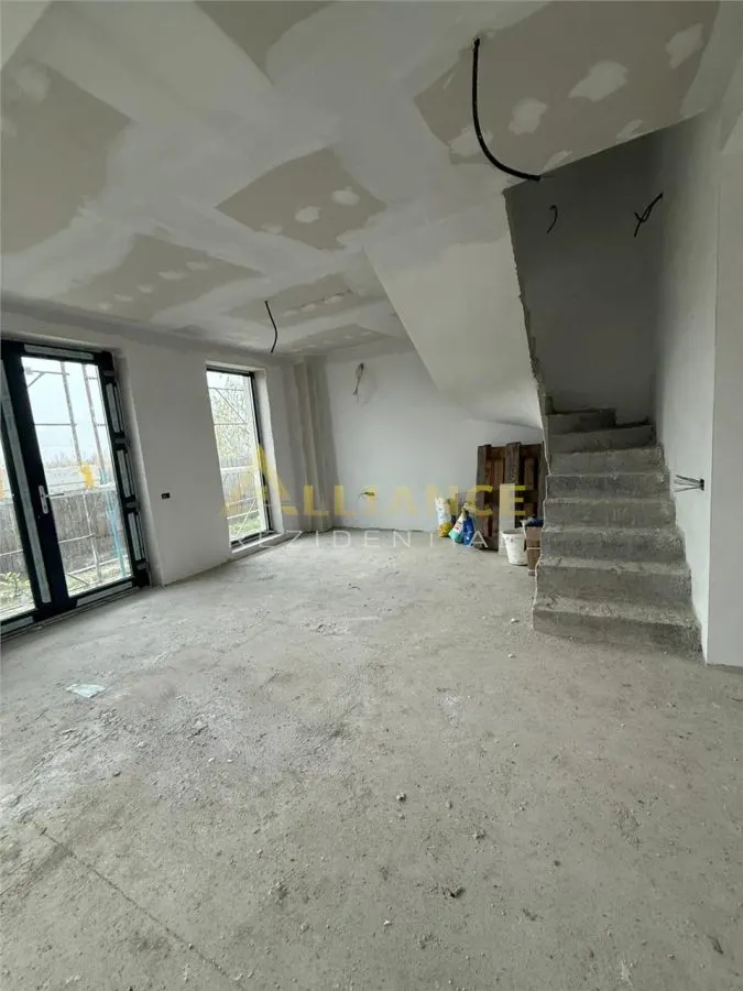 Casa Tip Duplex P+1+M - 5 camere - 4 bai 180 MPU - Teren - 190 MP - foto 6