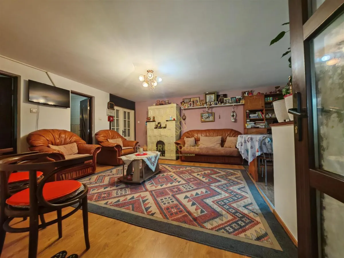 Casa/Vila de vanzare, teren 600 mp, Magura - foto 10