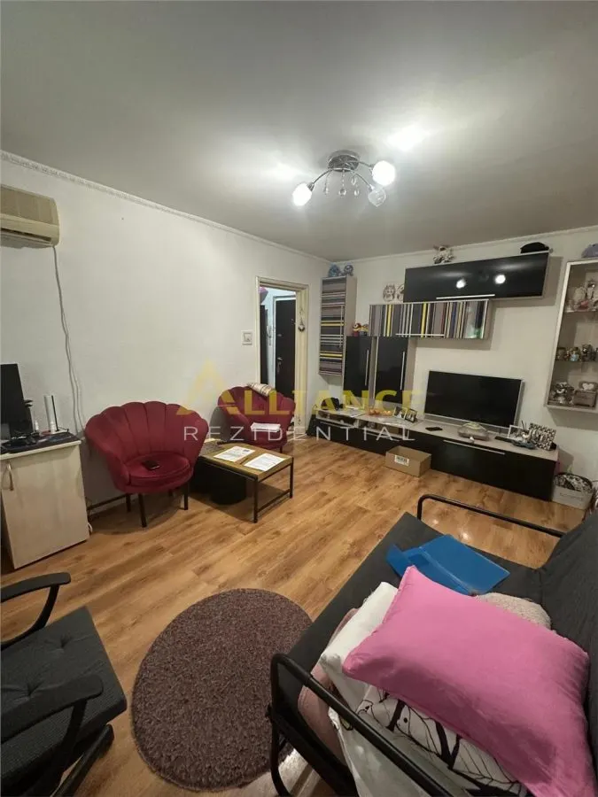 Apartament 2 camere semidecomandat | Bd. Constantin Brancoveanu - foto 3