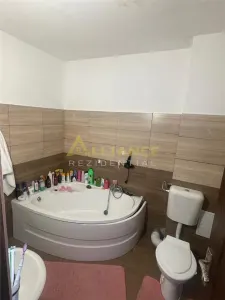 GARSONIERA SOSEAUA LEORDENI - 45000 EURO - foto 9
