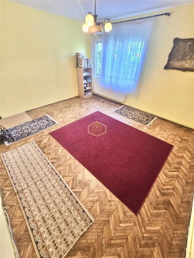 Parter | Apartament 1 camera si curte | Zona 1 Iunie - foto 4