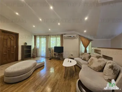 Apartament deosebit, 4 camere, in vila cu intrare separata - o oaza de liniste in inima Constantei - Constanta
