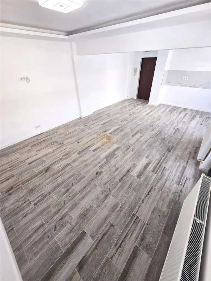 Apartament 3 camere | Complet renovat | Centru Nou - foto 1