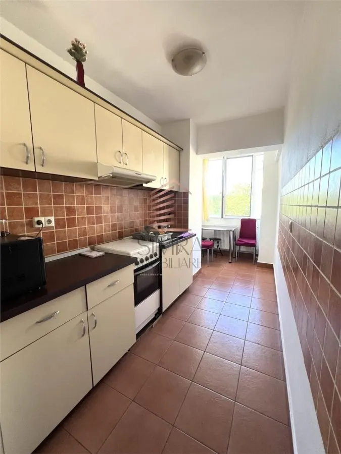 Apartament cu o camere de inchiriat - foto 3