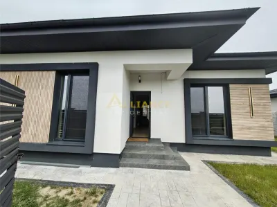Casa individuala ||4 camere 2 bai || 375 mp teren || 5 minute STV - foto 4