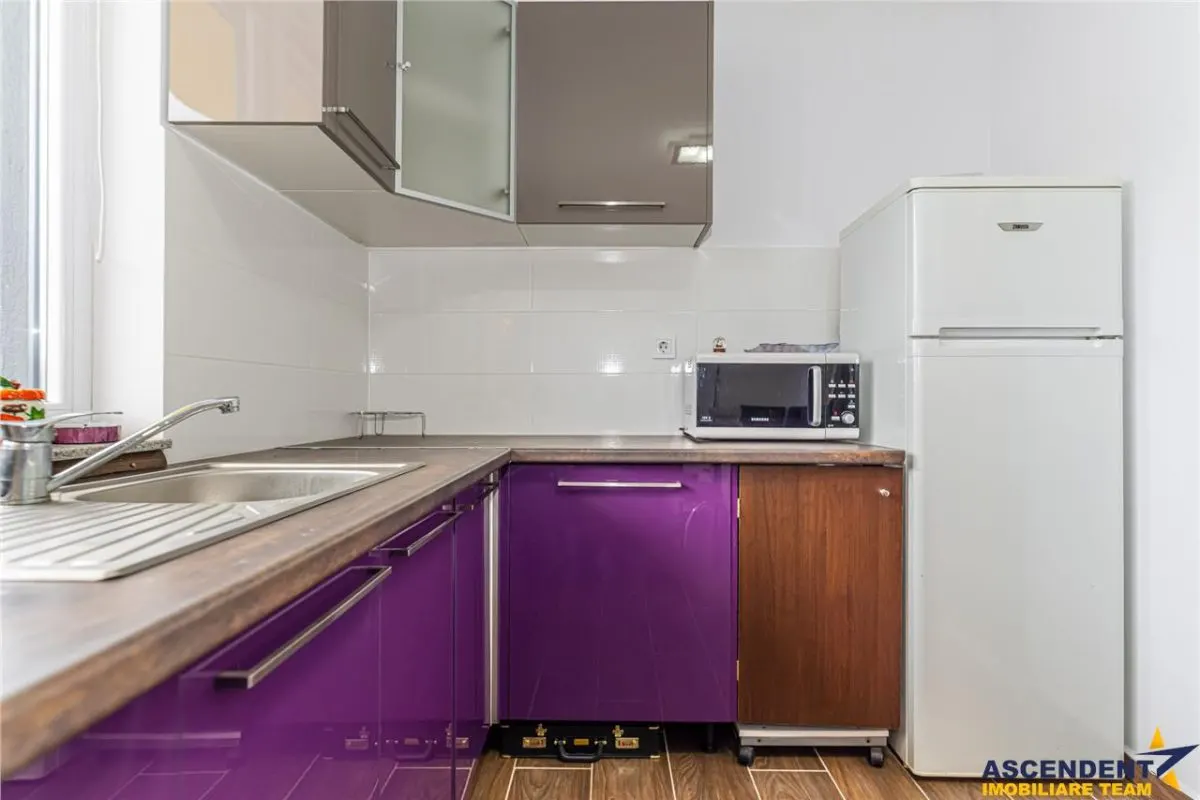 Apartament deosebit in zona Coresi, terasa mare, parcare, boxa, Tractorul, Brasov - foto 10