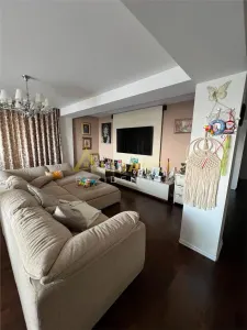 Berceni Metalurgiei 4 Camere 139 mp+Terasa 107 mp - foto 1