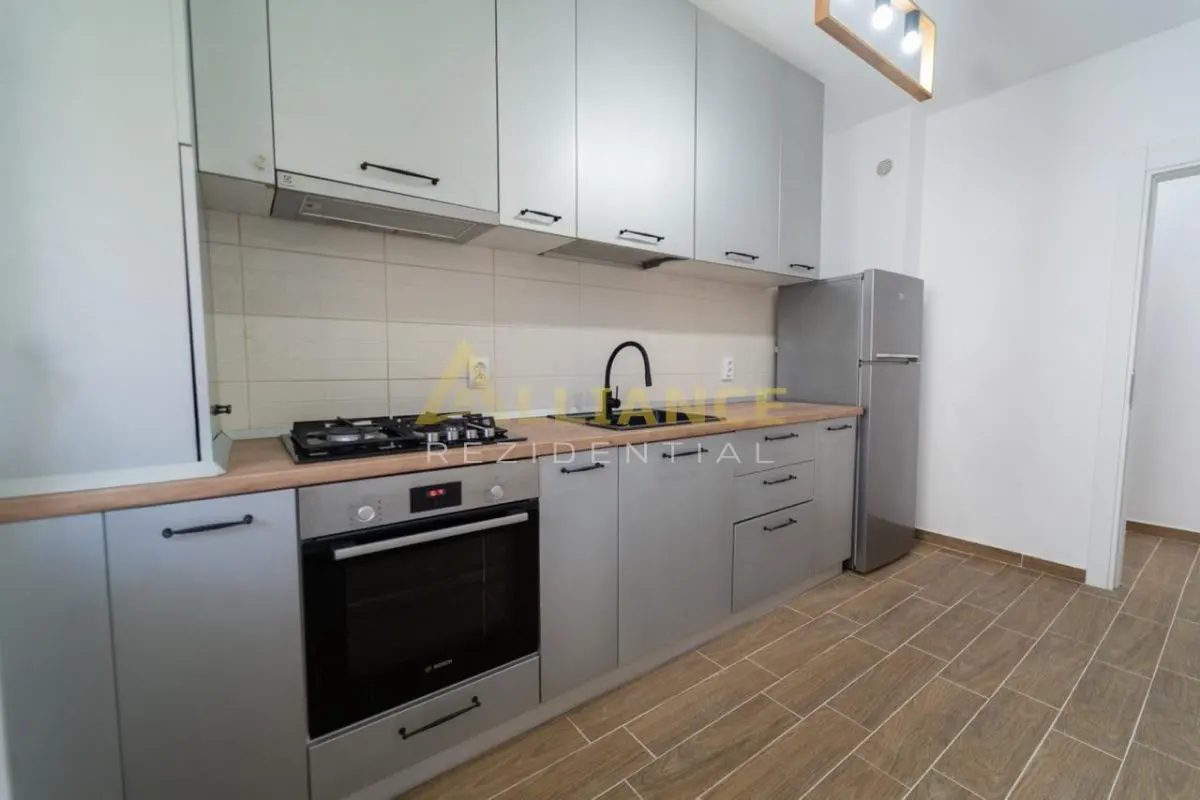 Metrou Berceni Apartament 2 camere + curte 200 mp - foto 6