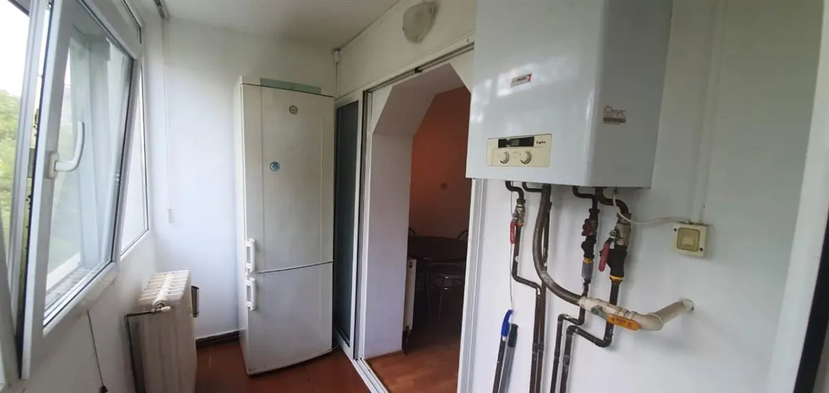 Apartament 3 camere decomandat 2 bai Nicolina - Gradinita nr. 1 - foto 17