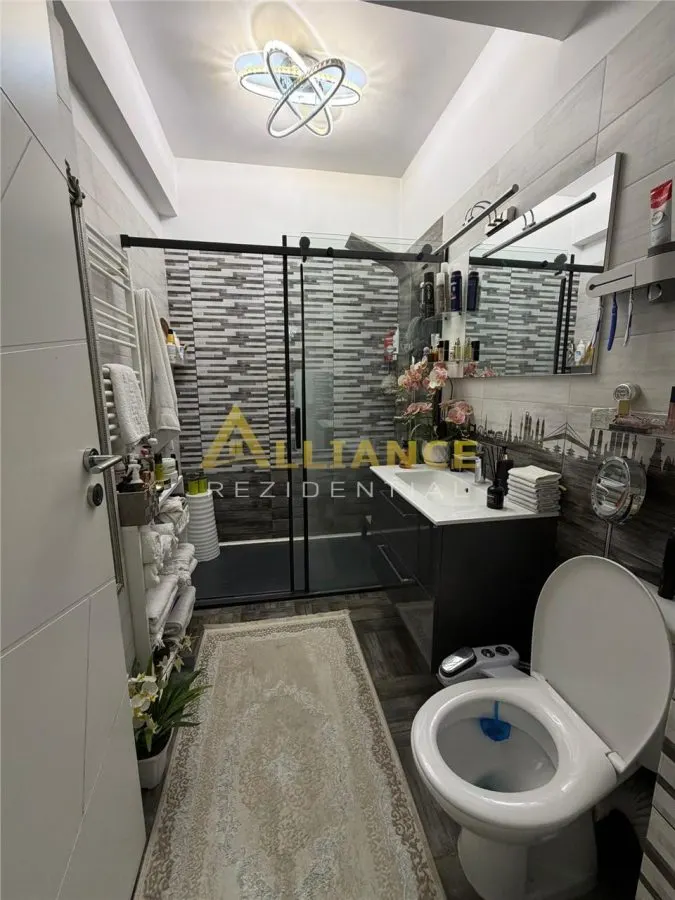 Sector 4 Metrou Aparatorii Patriei Apartament 2 Camere Mobilat si Utilat - foto 13