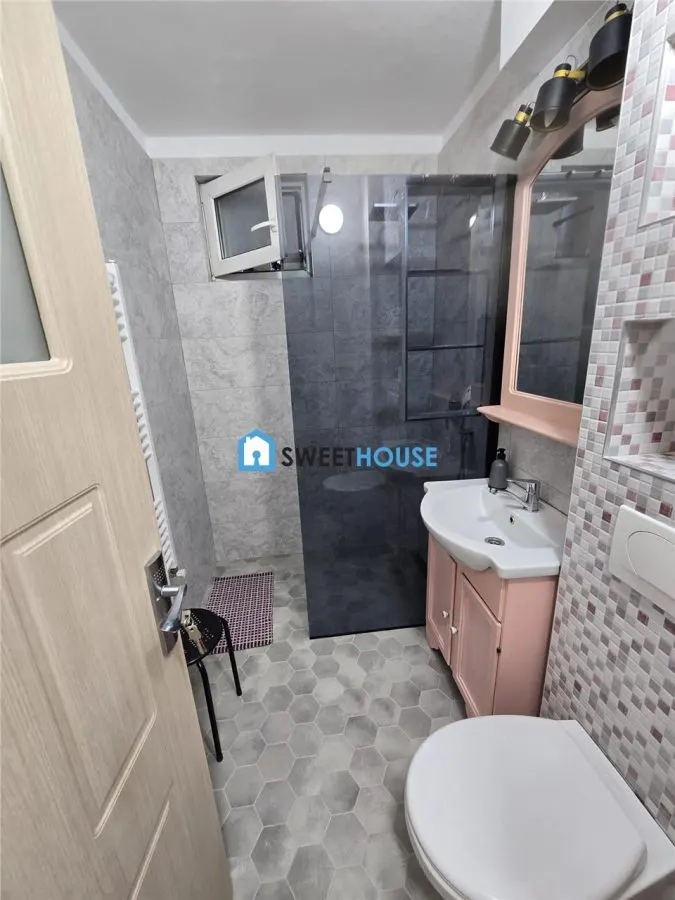 Apartament cu trei camere gradina si garaj Zona Avram Iancu - foto 12