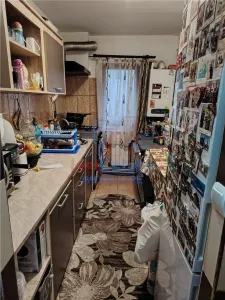 Apartament 2 camere zona Baza 3 - foto 9