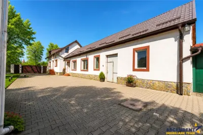 Sediu firma/ rezidential, pe domeniu de 2.240 mp teren,Central, Halchiu, Brasov - foto 19