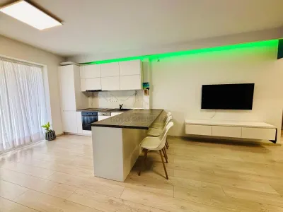 Apartament cu 3 camere de închiriat  zona  Centru vechi - Baia Mare