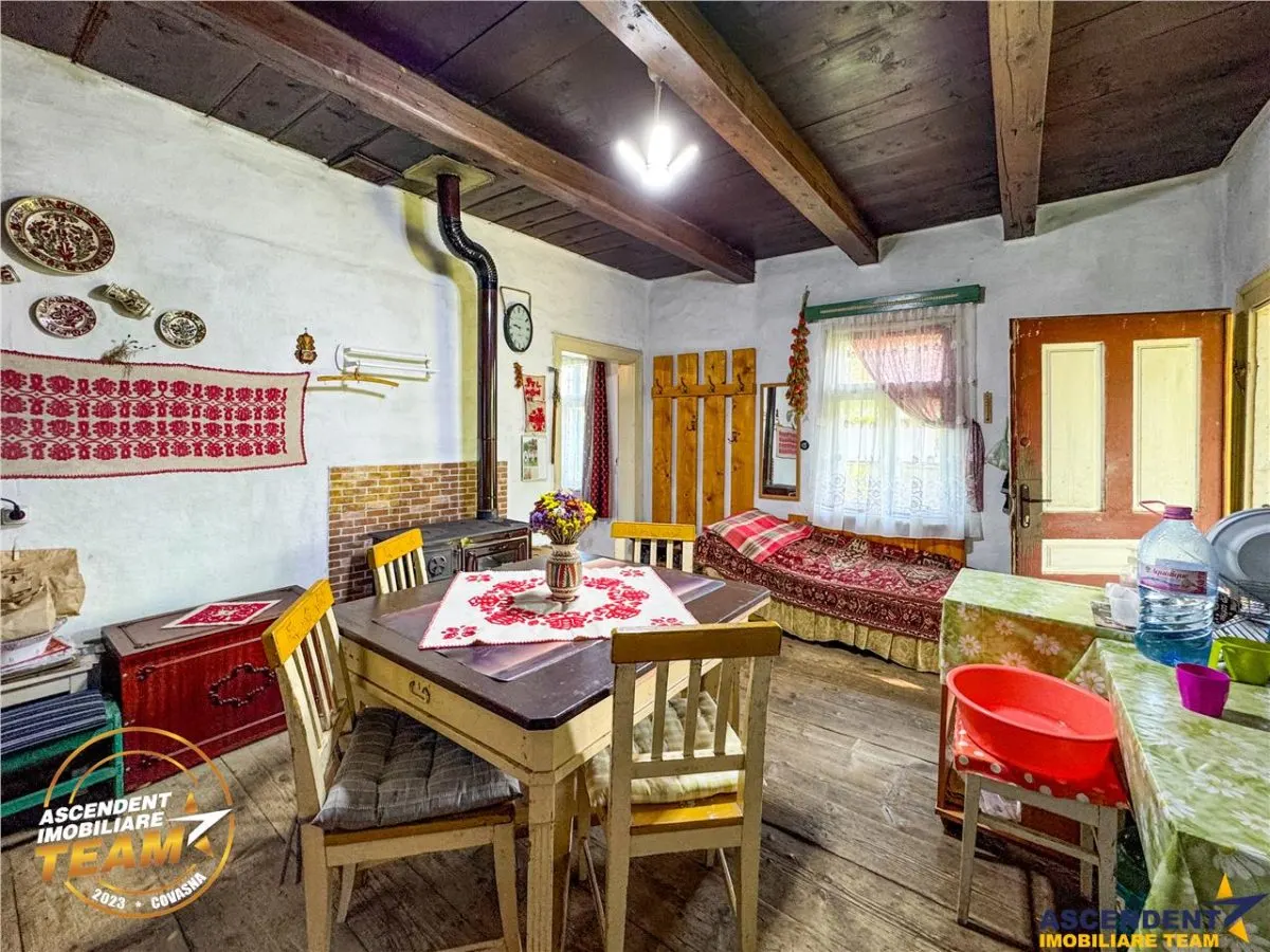 FILM! 3.000 mp teren intravilan cu proprietate traditionala de poveste,Zagon,Covasna - foto 13