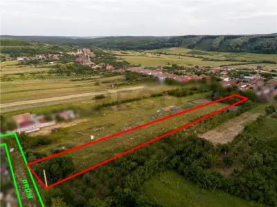 RECO Teren intravilan de vanzare Betfia, Bihor - 3000 mp, front stradal 20 m - foto 1