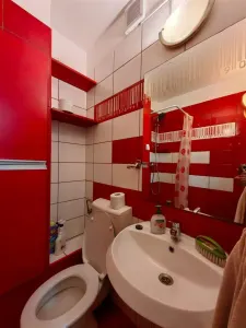 Garsoniera , Cora primul chirias - foto 14