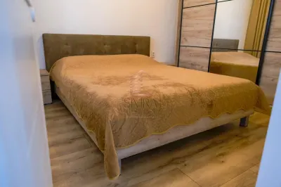 Apartament 2 camere renovat complet zona Rogerius - foto 11