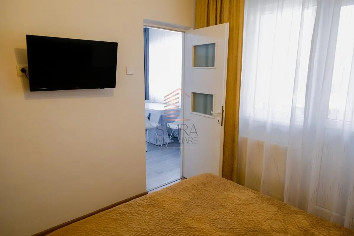 Apartament 2 camere renovat complet zona Rogerius - foto 13