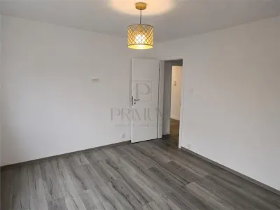 DOROBANTILOR - RENOVAT - 2 CAMERE - CENTRALA PROPRIE - foto 5