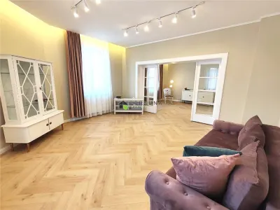 Casa cu 4 camere - Grivitei - Brasov